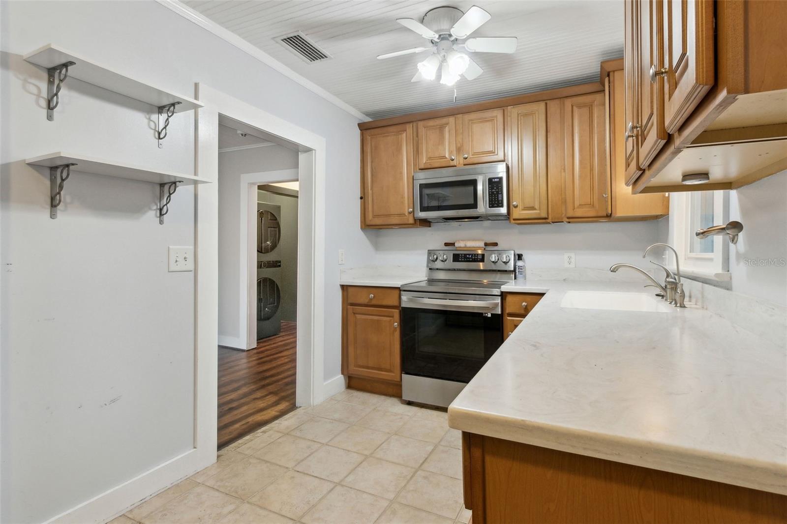 Image 13 of 36 For 1542 Glendale Street