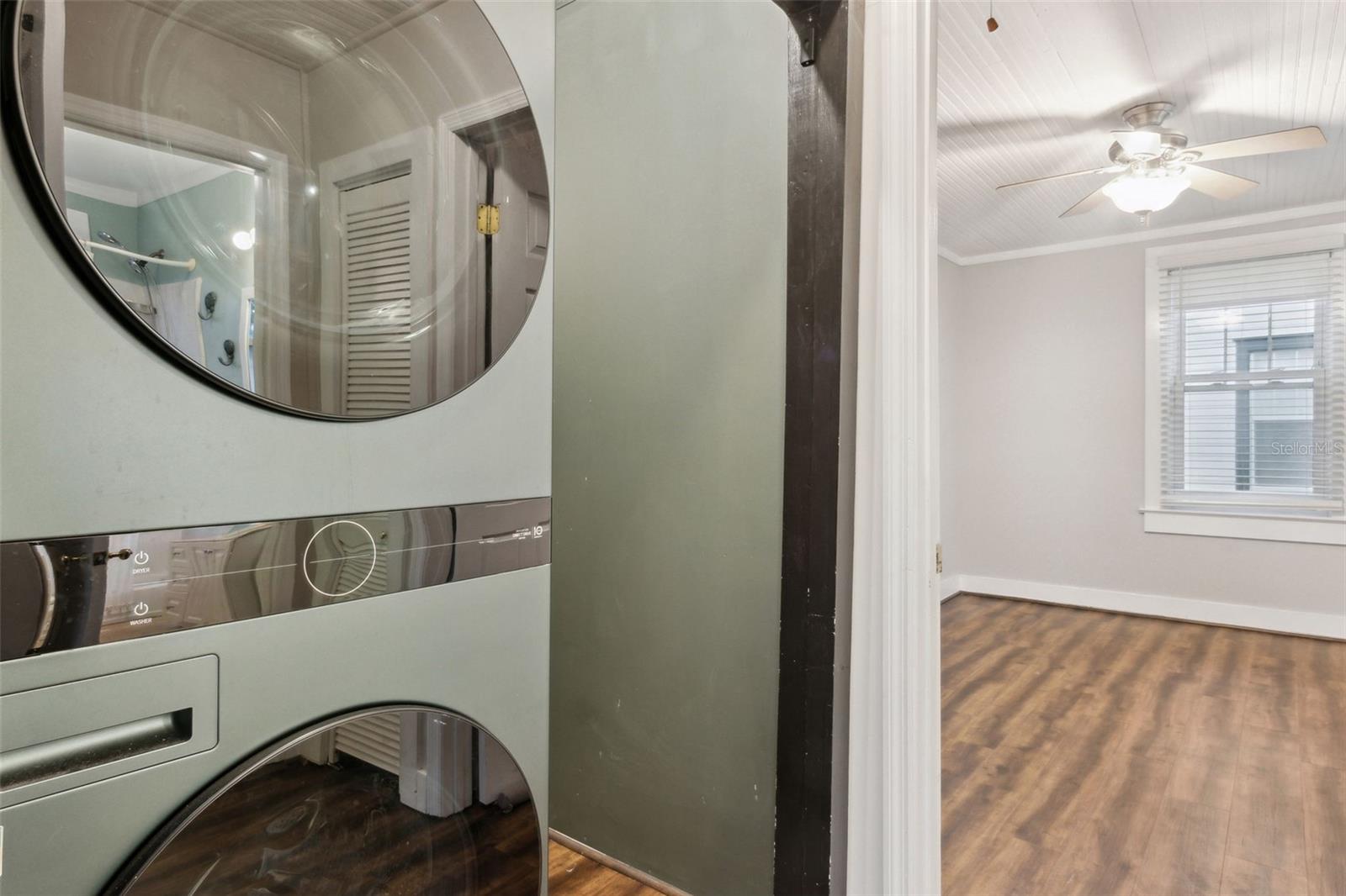 Image 19 of 36 For 1542 Glendale Street