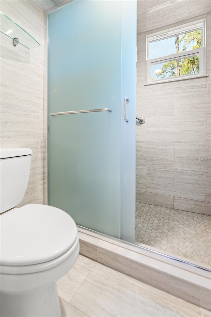 Image 15 of 37 For 11 Fairways Circle 11