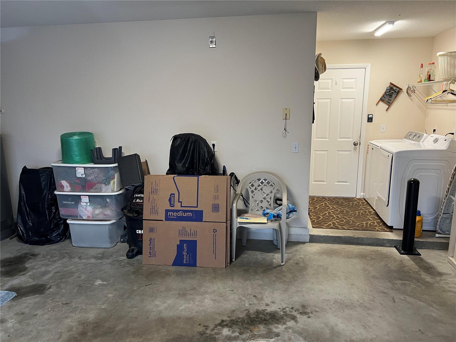 Image 14 of 17 For 9711 92nd Place Road