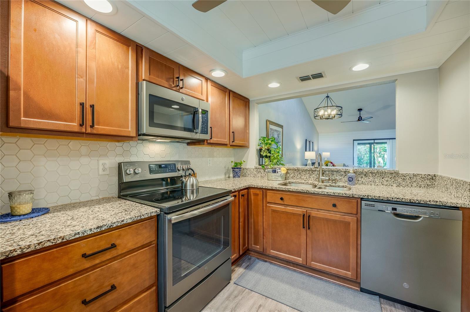 Image 10 of 27 For 1228 Charter Oaks Circle