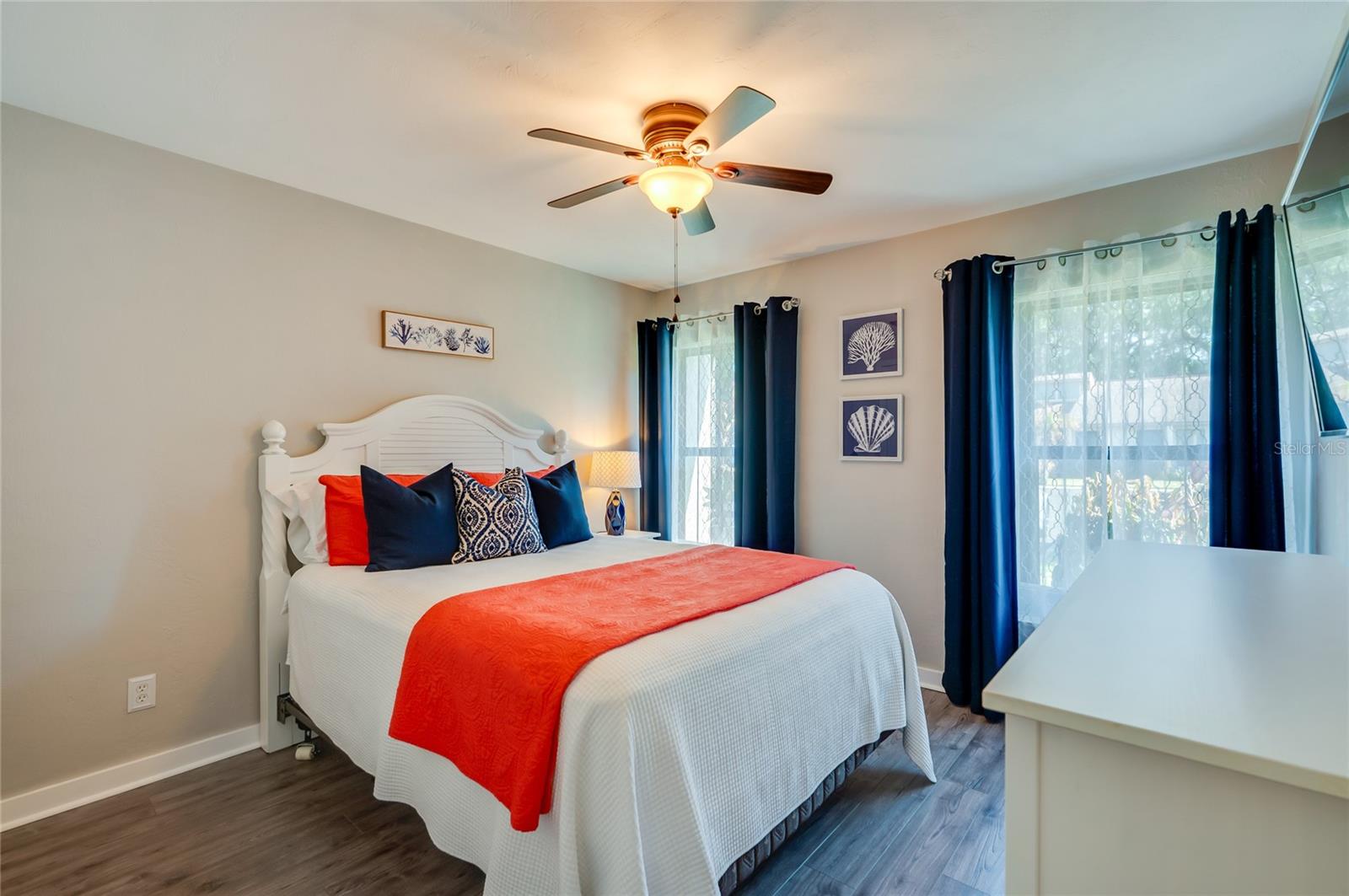 Image 17 of 27 For 1228 Charter Oaks Circle