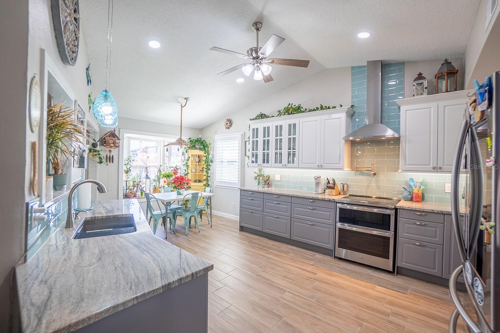 Image 12 of 71 For 116 Lehigh Avenue