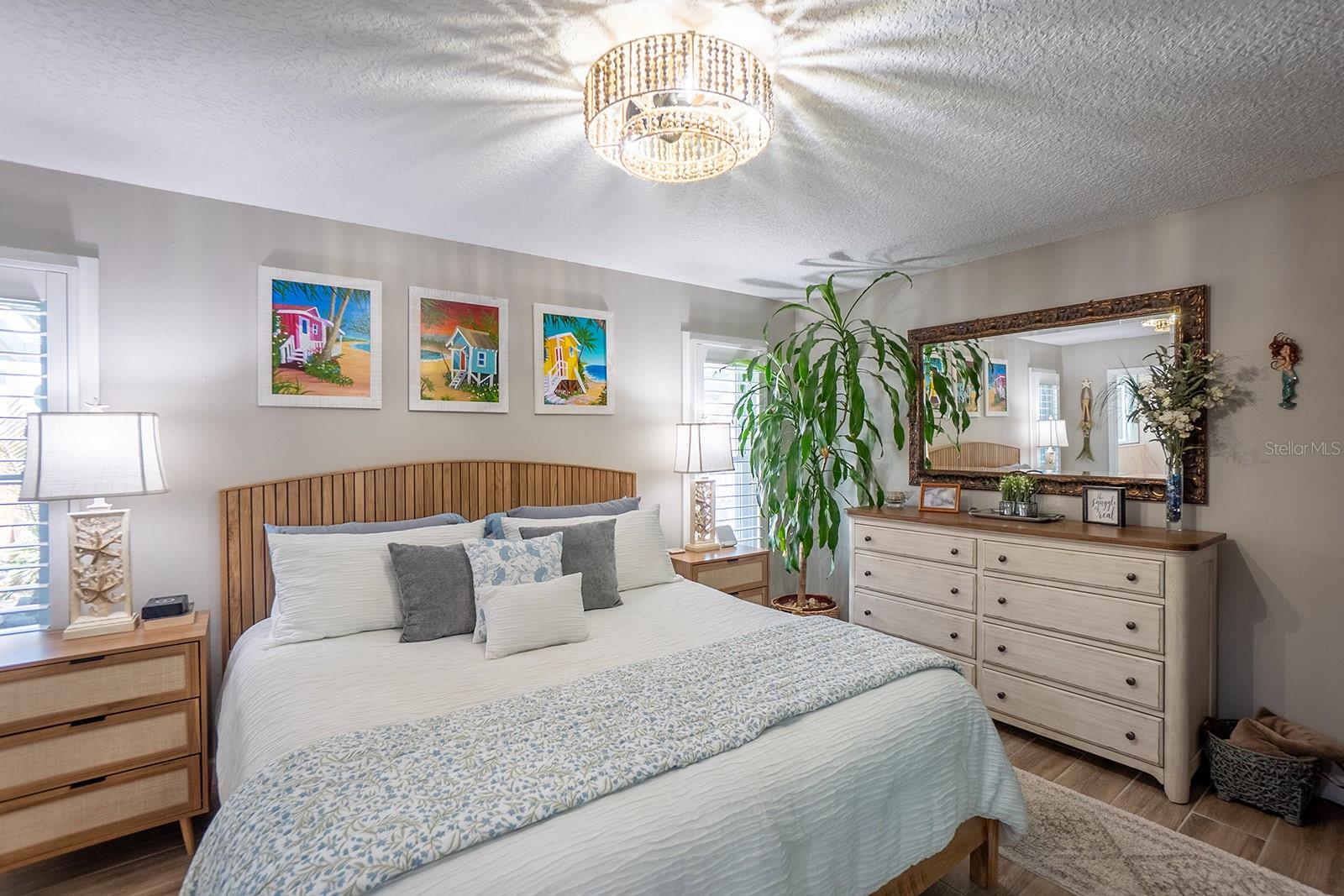 Image 22 of 71 For 116 Lehigh Avenue