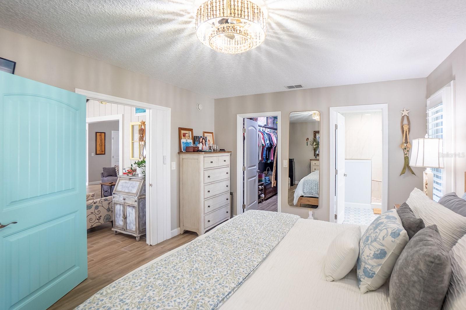 Image 26 of 71 For 116 Lehigh Avenue