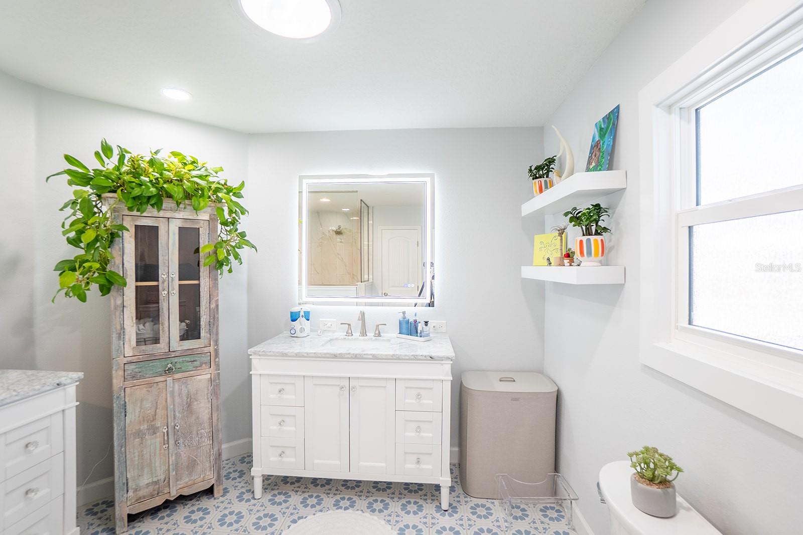 Image 28 of 71 For 116 Lehigh Avenue