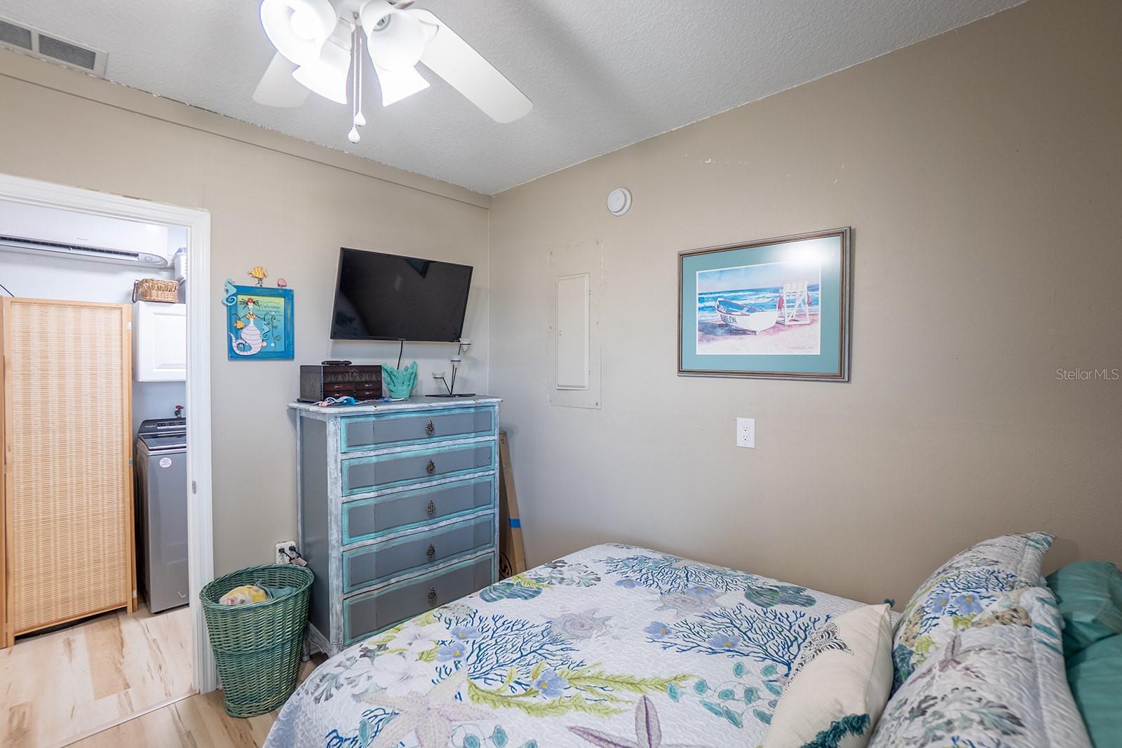 Image 41 of 71 For 116 Lehigh Avenue