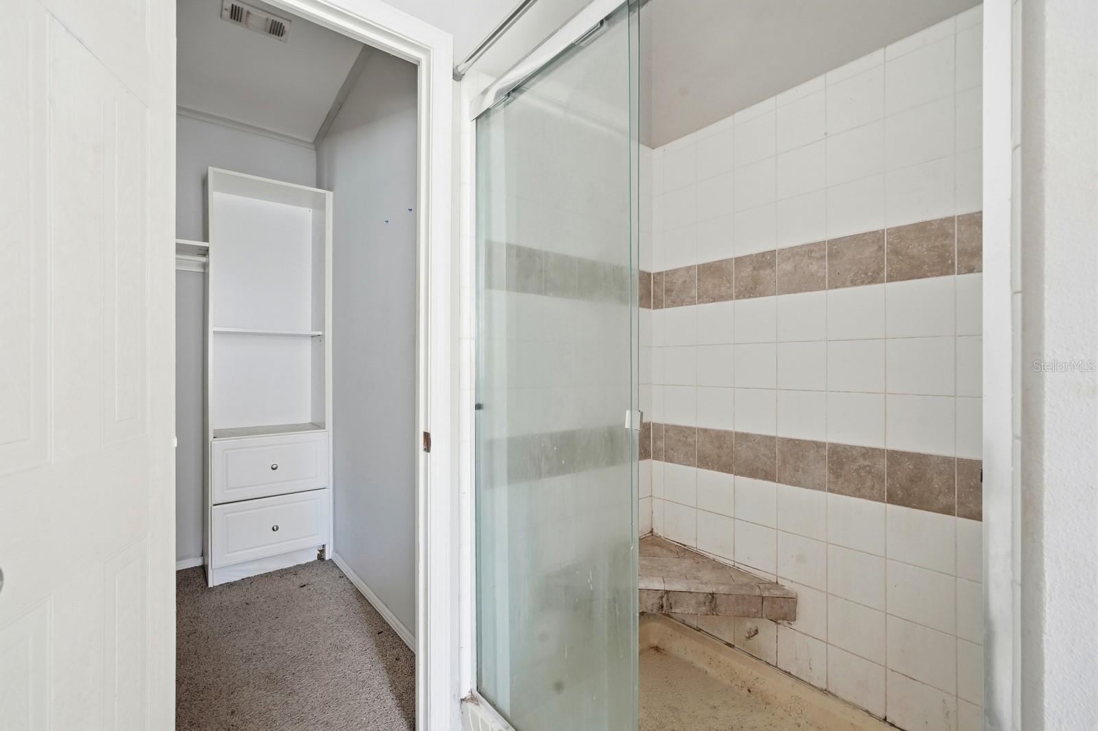 Image 16 of 40 For 4633 Third Avenue