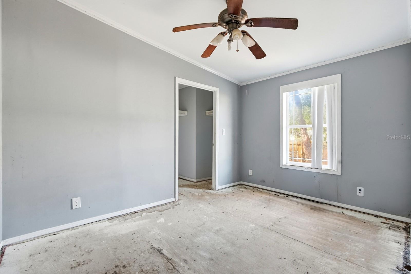 Image 19 of 40 For 4633 Third Avenue