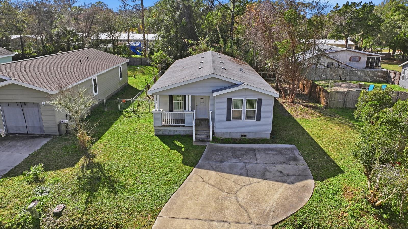 Image 27 of 40 For 4633 Third Avenue