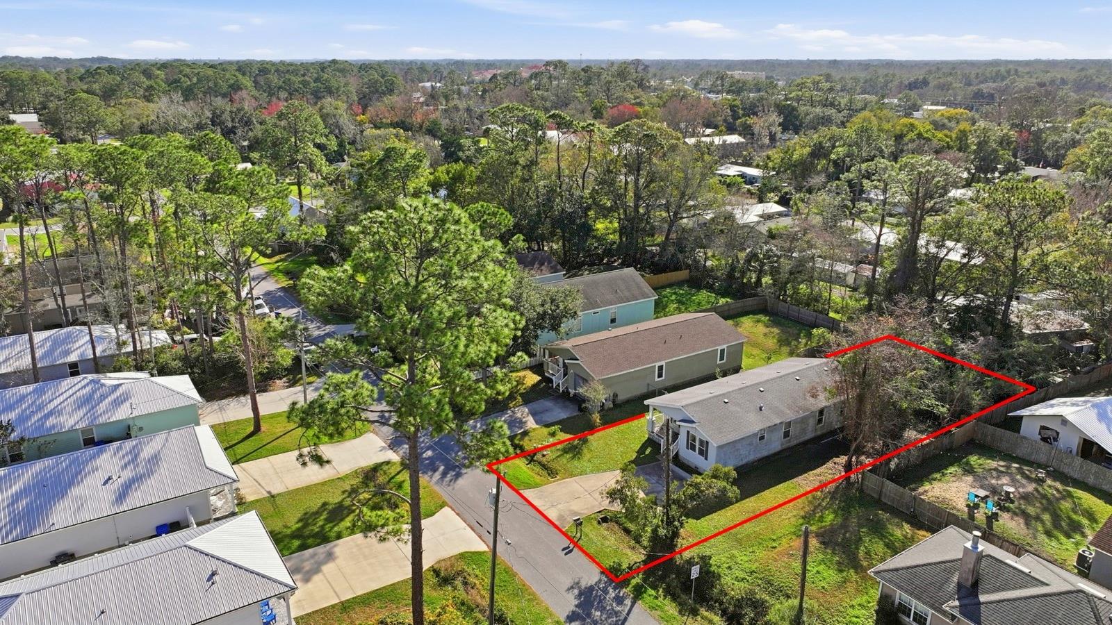 Image 36 of 40 For 4633 Third Avenue