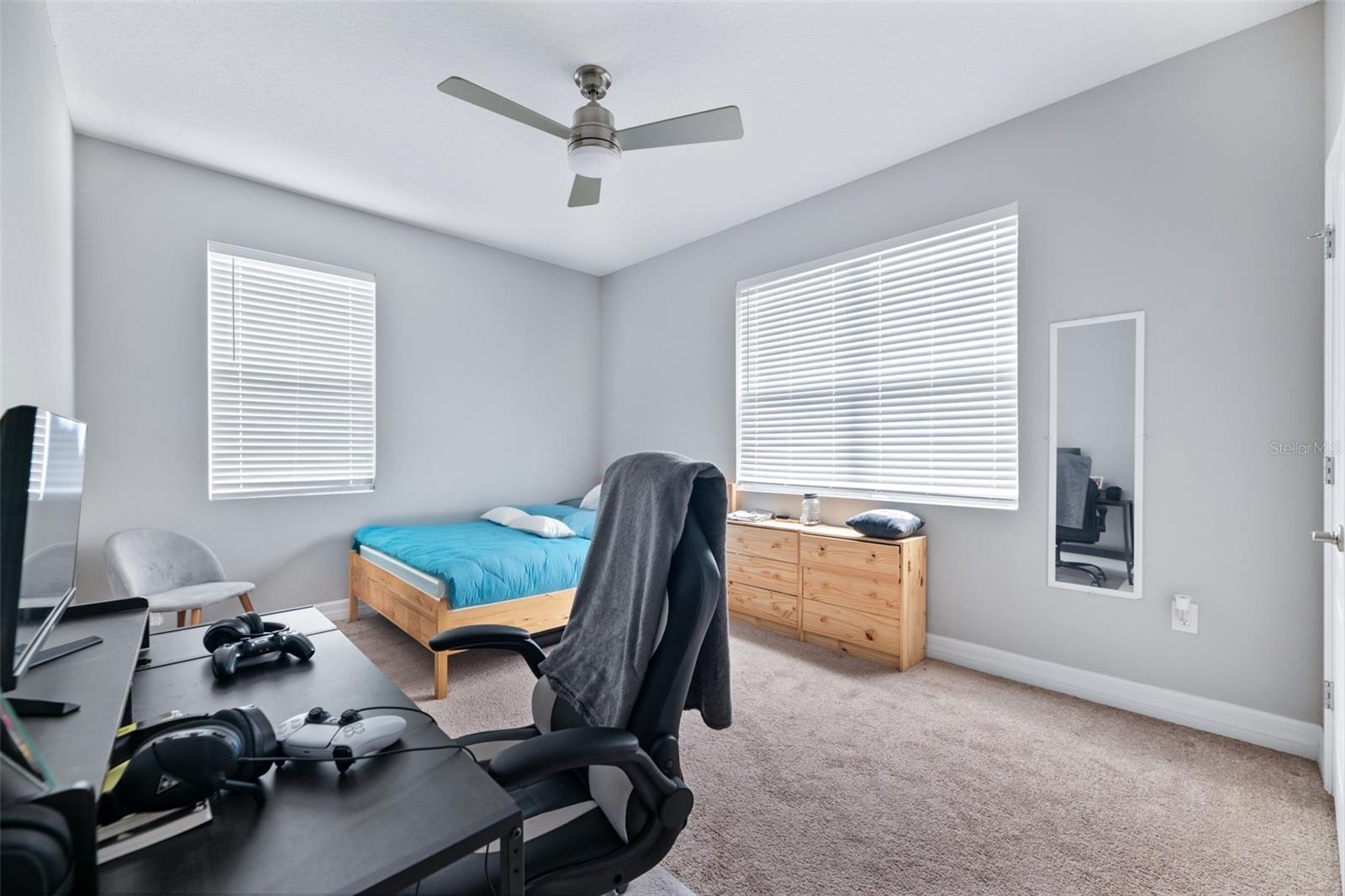 Image 24 of 34 For 113 Plumosus Park Dr