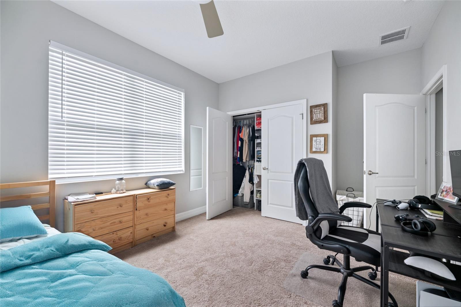 Image 25 of 34 For 113 Plumosus Park Dr