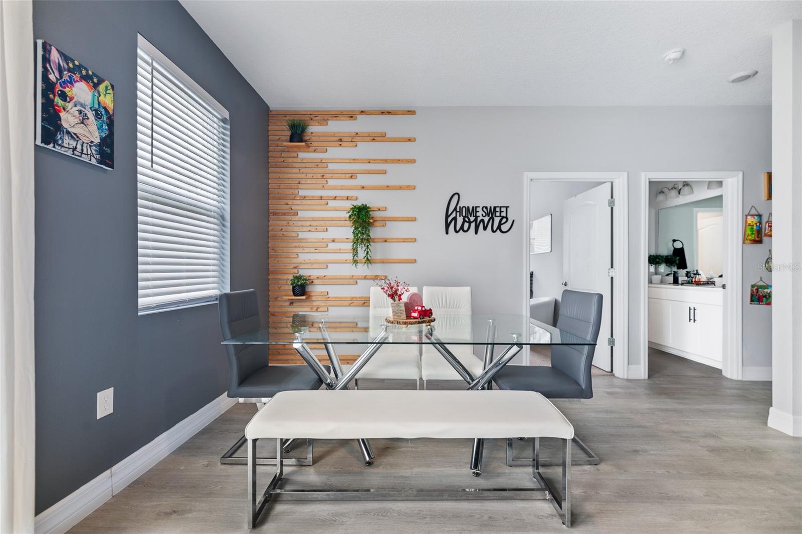 Image 5 of 34 For 113 Plumosus Park Dr