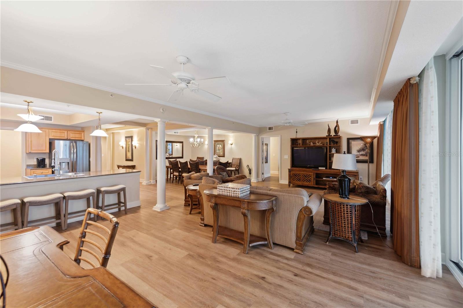 Image 14 of 72 For 200 Ocean Crest Unit 1012 Drive