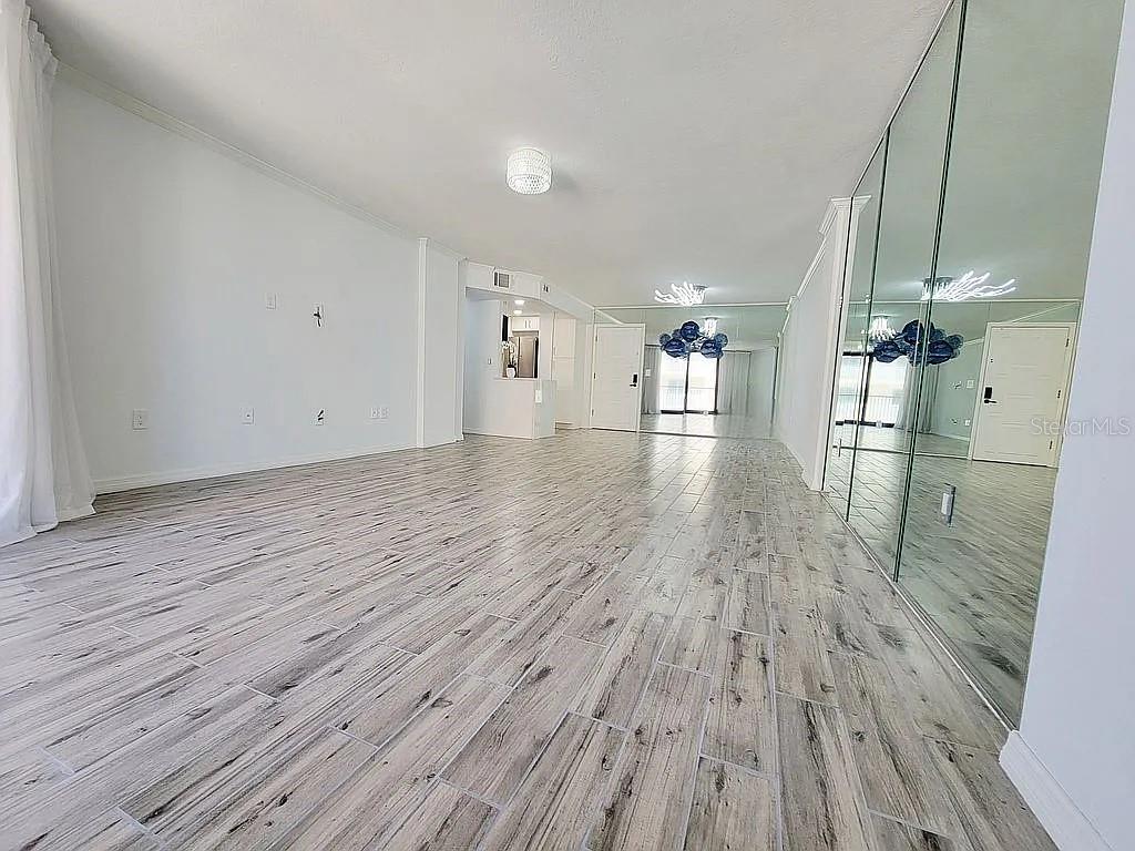 Image 9 of 34 For 1415 Ocean Shore Boulevard 807