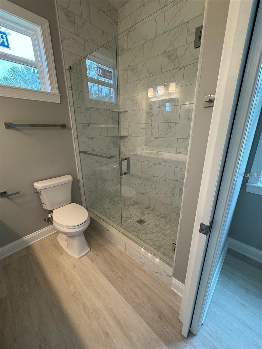 Image 14 of 17 For 44 Red Mill Drive B