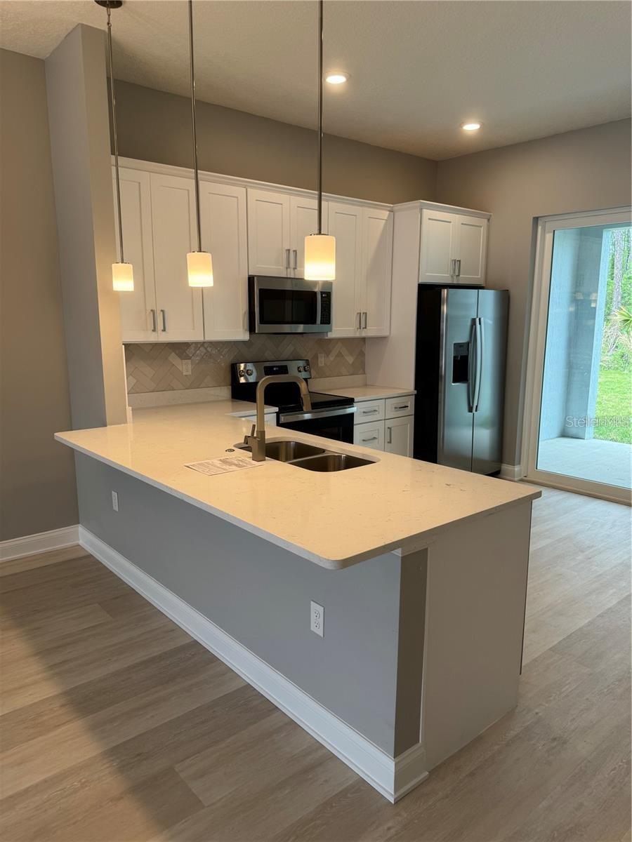 Image 4 of 17 For 44 Red Mill Drive B