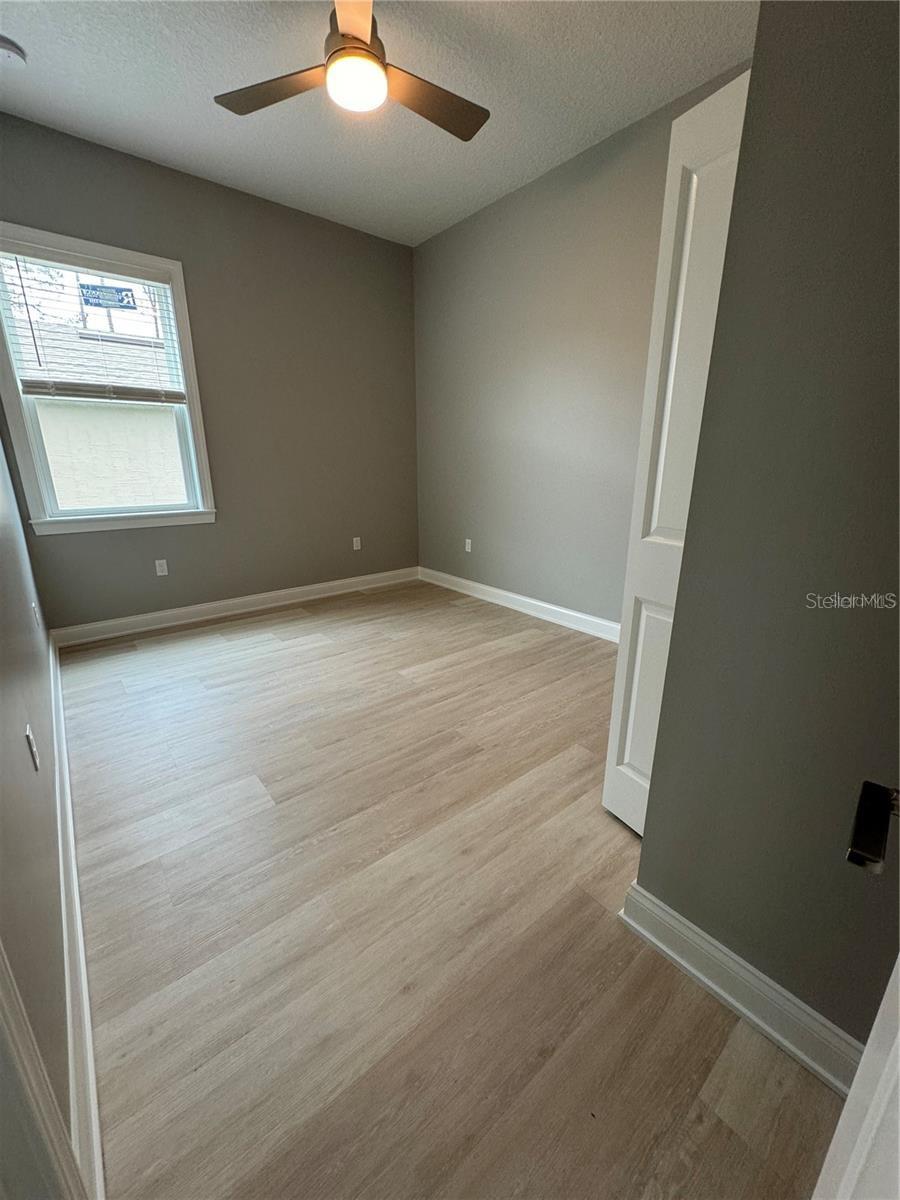 Image 9 of 17 For 44 Red Mill Drive B