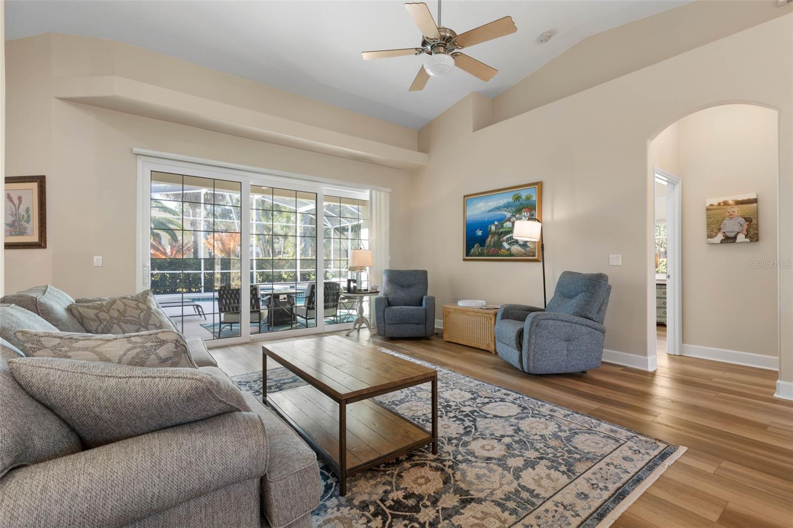 Image 13 of 91 For 2 Oscelot Court