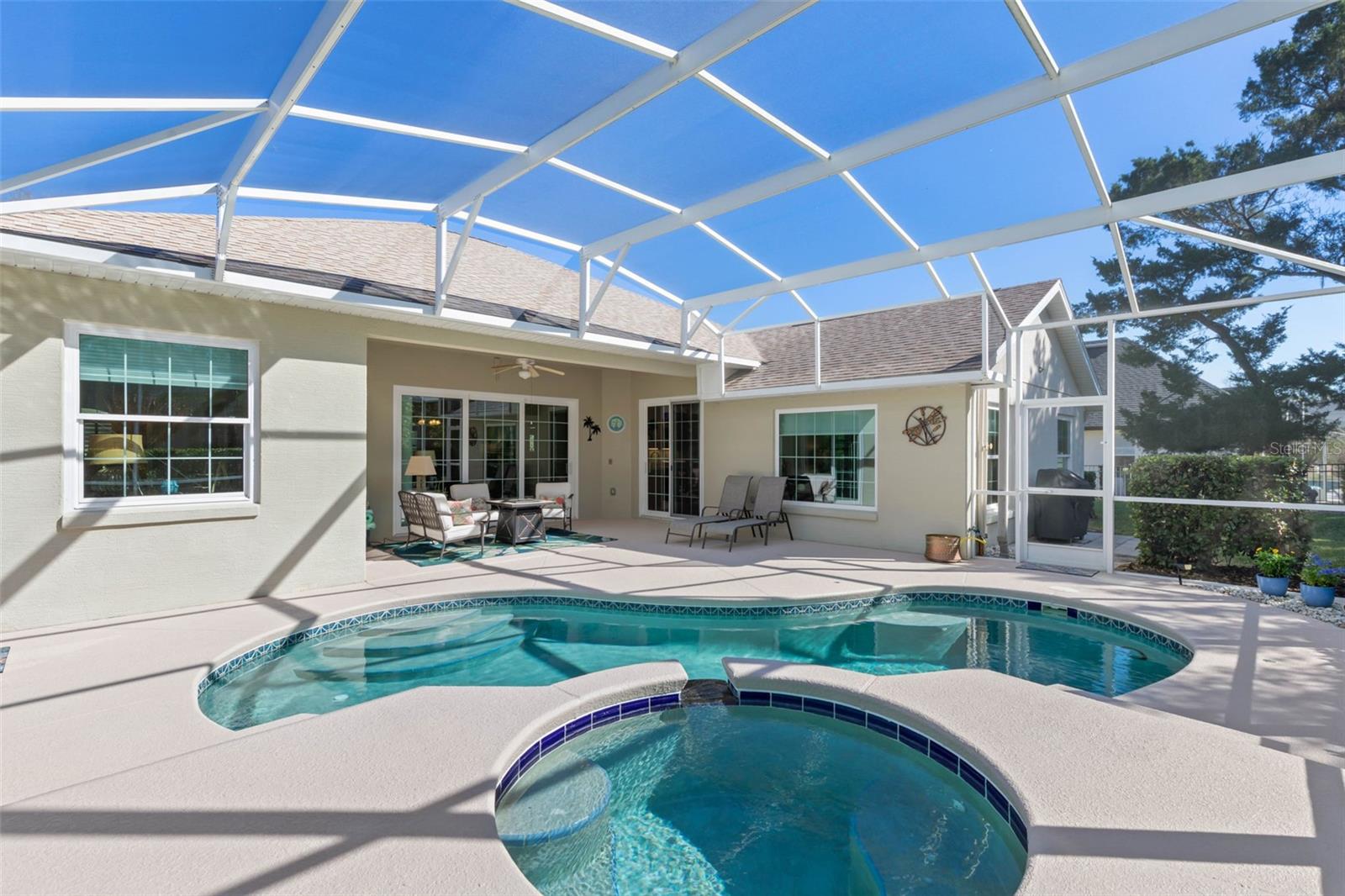 Image 32 of 91 For 2 Oscelot Court