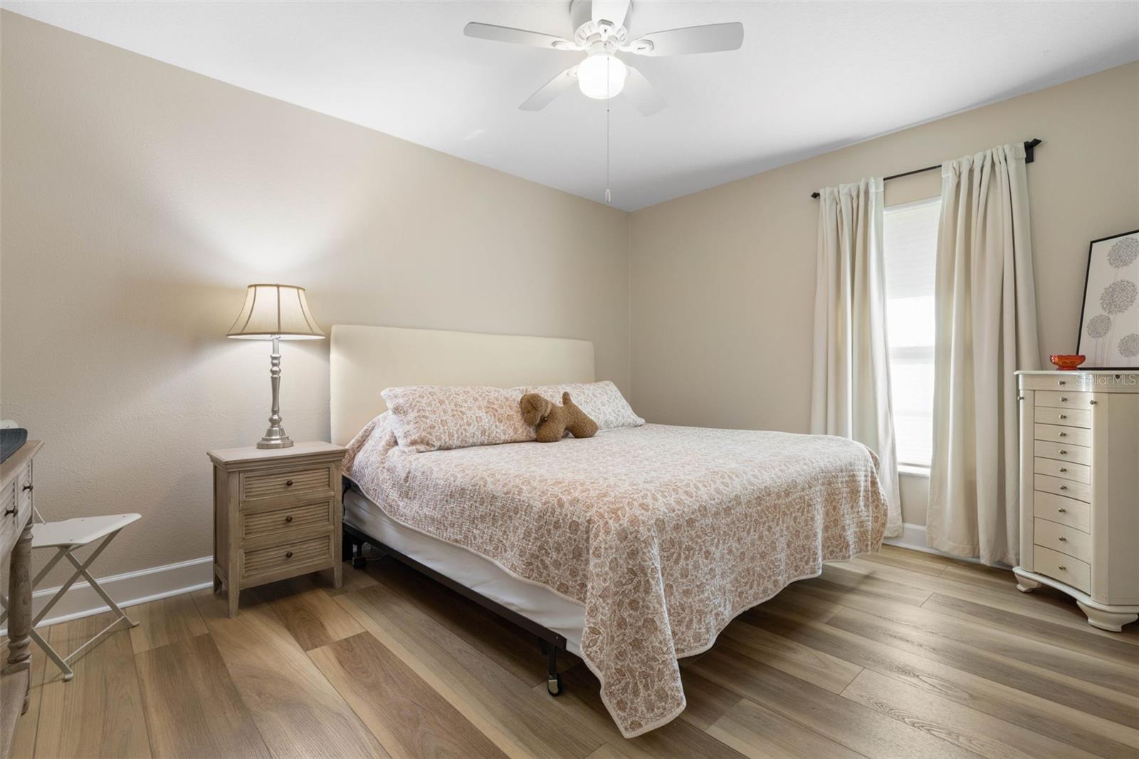 Image 43 of 91 For 2 Oscelot Court