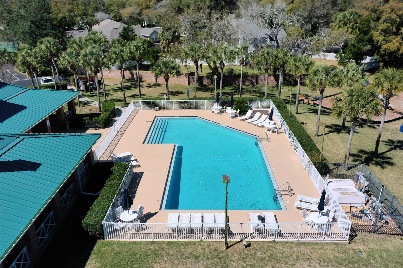 Image 75 of 91 For 2 Oscelot Court