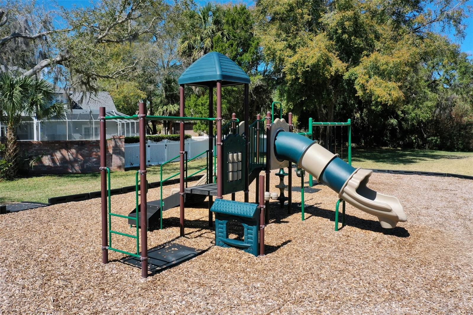 Image 80 of 91 For 2 Oscelot Court