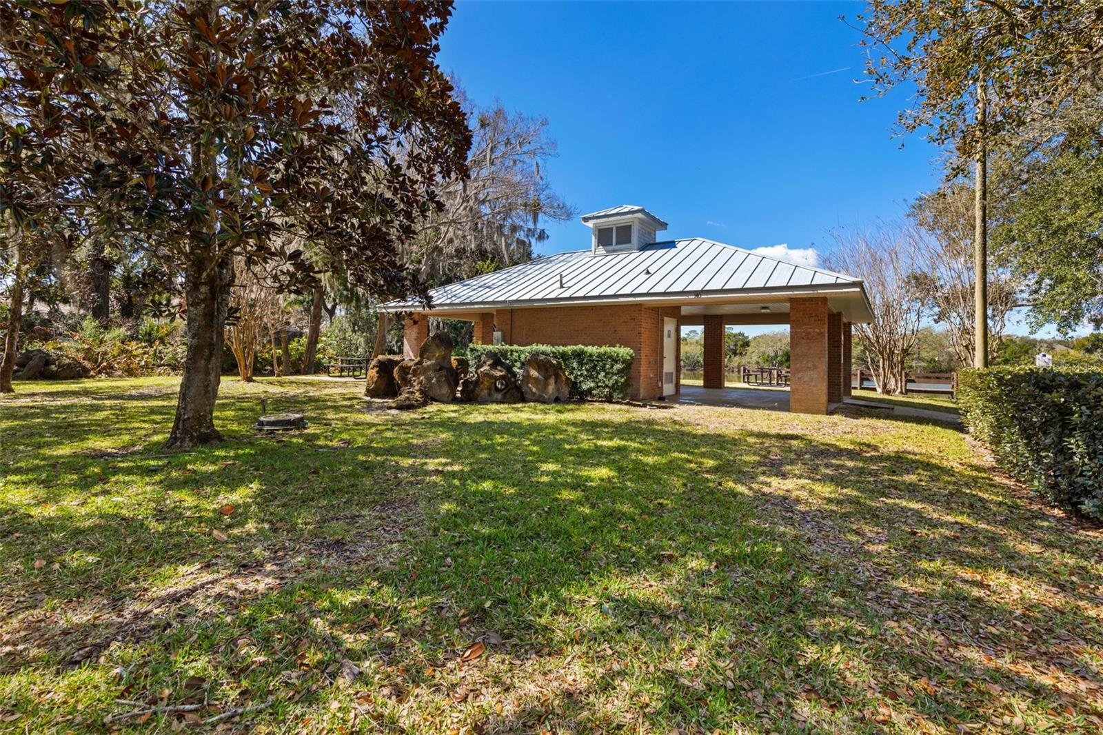 Image 88 of 91 For 2 Oscelot Court