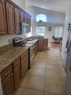 Image 4 of 60 For 16 Woodston Lane