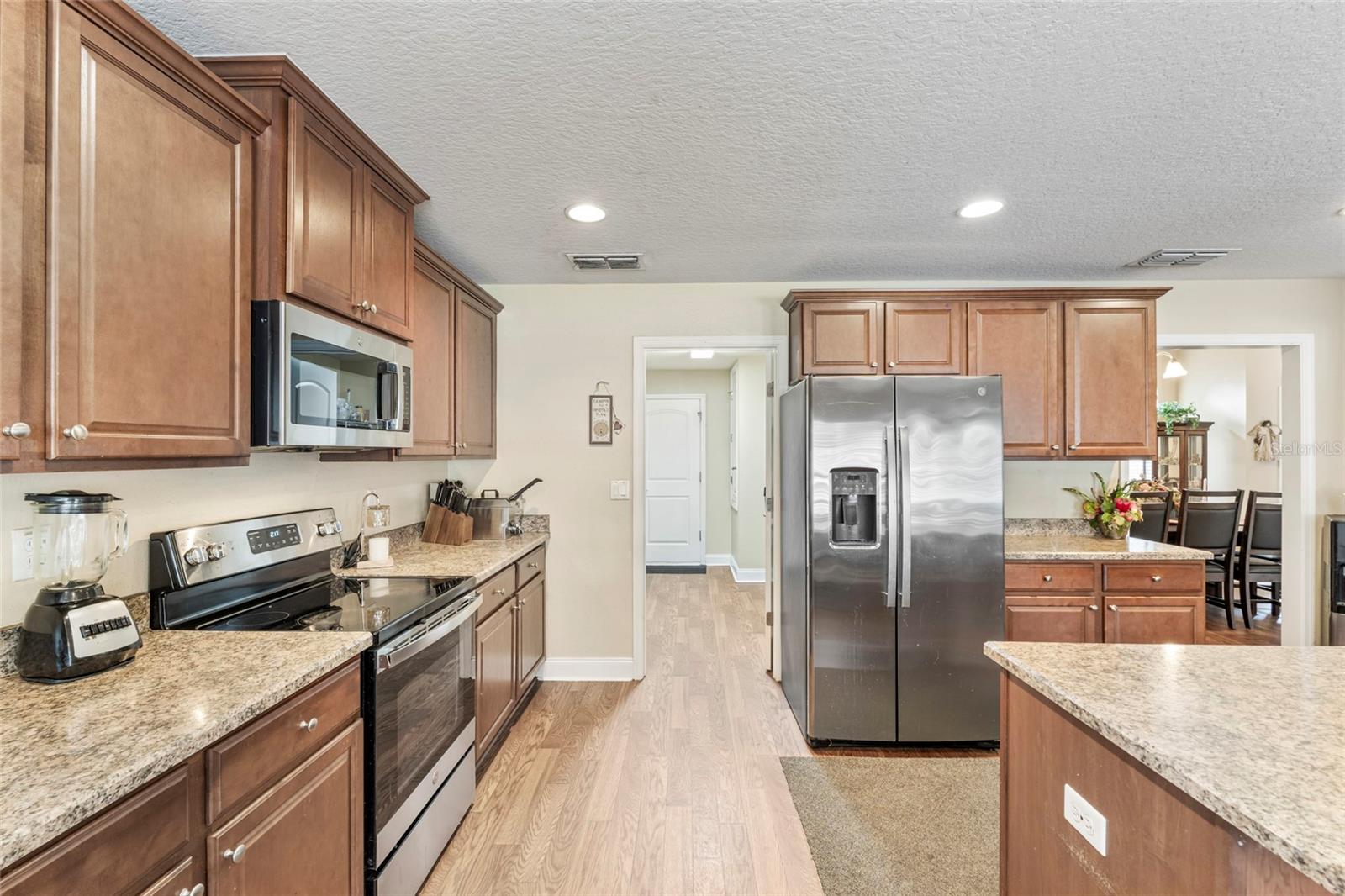 Image 20 of 53 For 3 Rae June Place