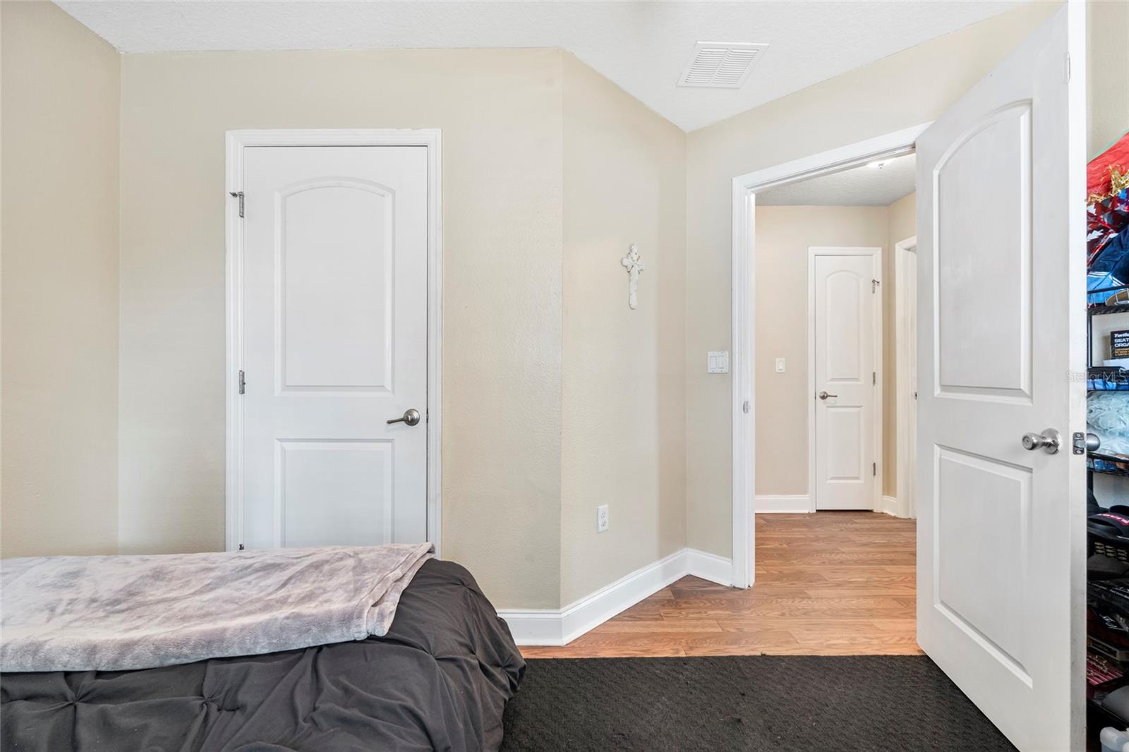 Image 29 of 53 For 3 Rae June Place