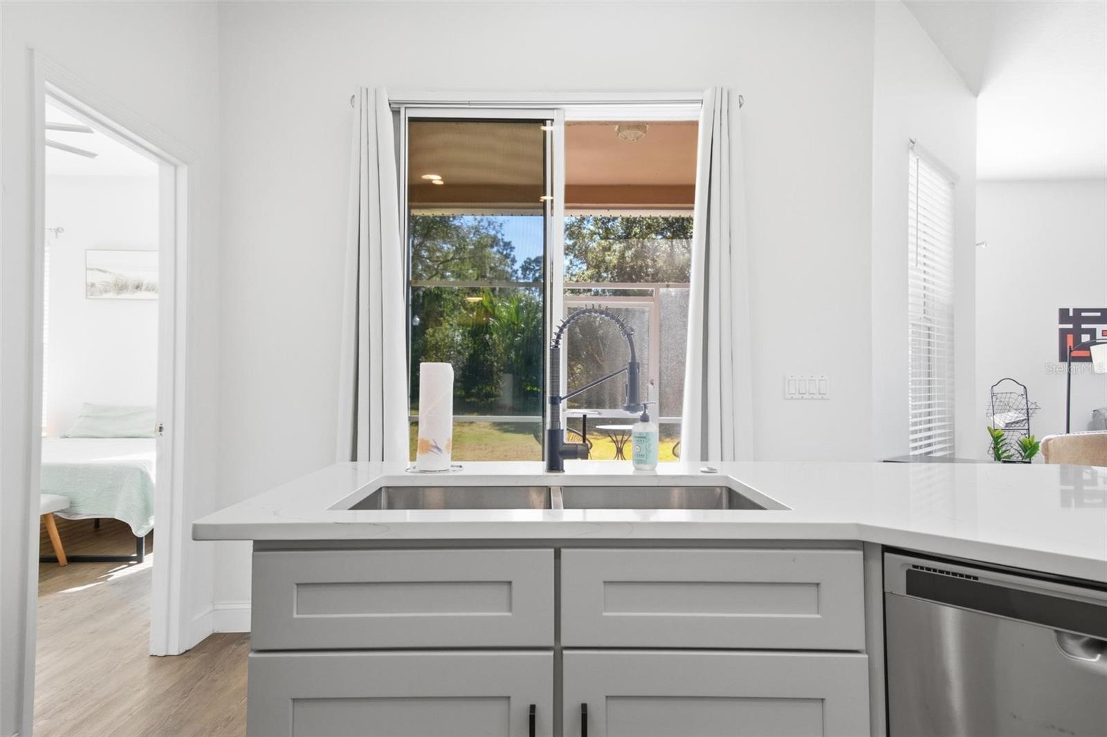 Image 19 of 84 For 9 Saint Andrews Court