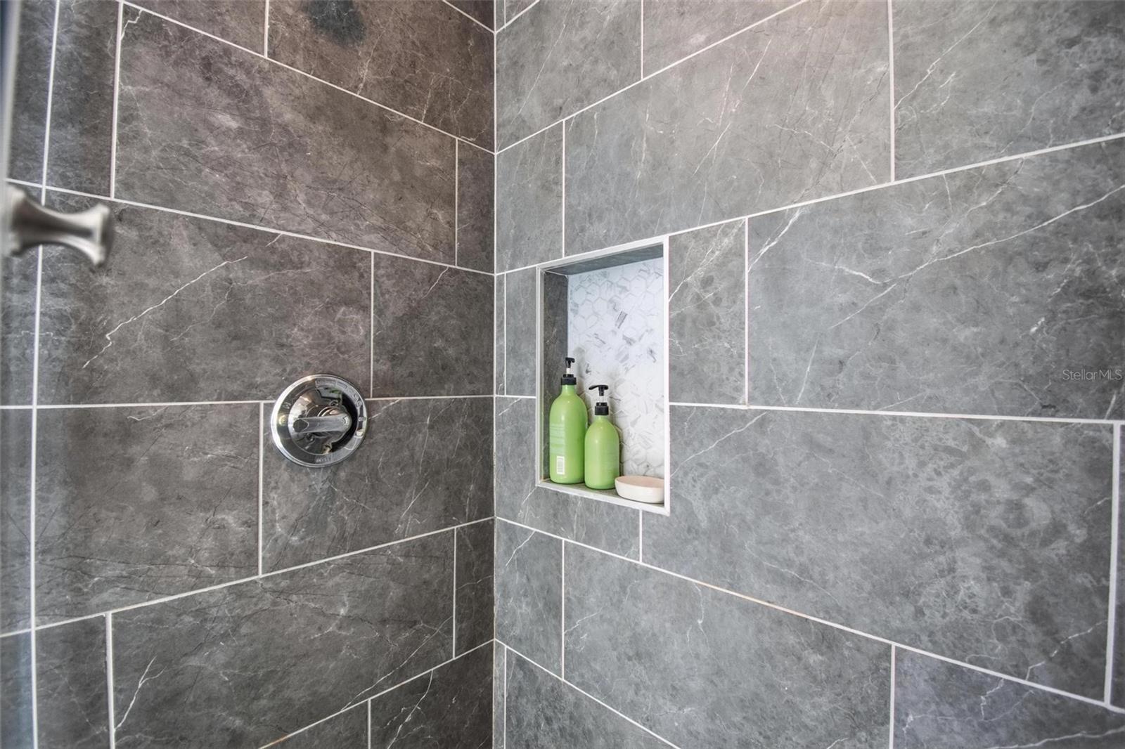 Image 27 of 84 For 9 Saint Andrews Court