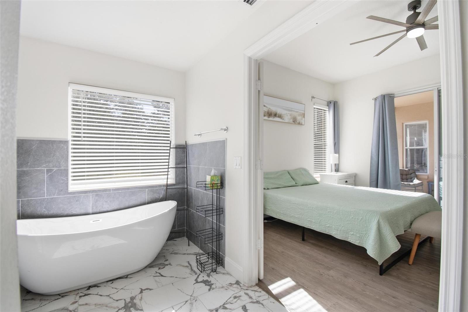 Image 29 of 84 For 9 Saint Andrews Court