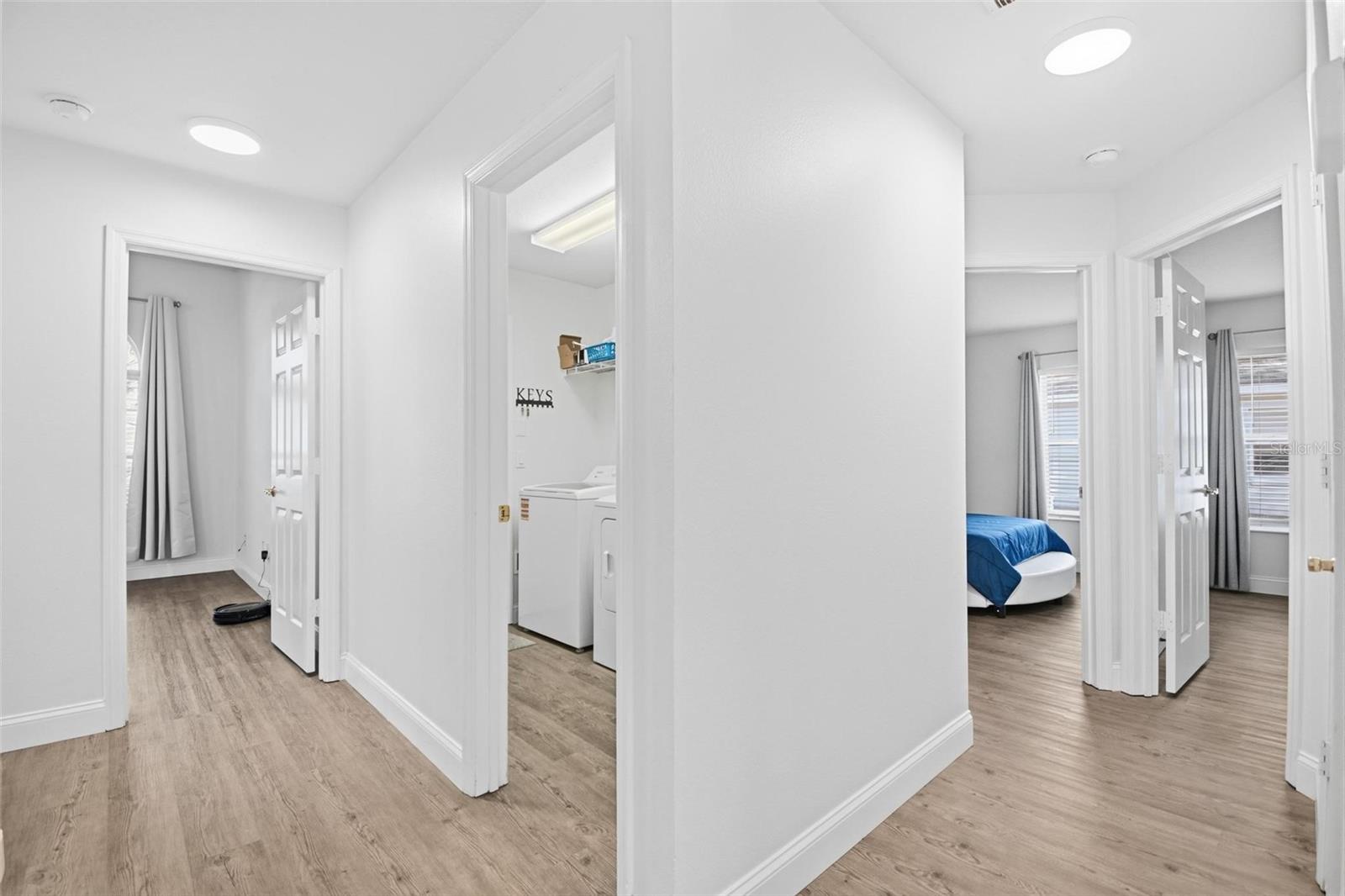 Image 32 of 84 For 9 Saint Andrews Court