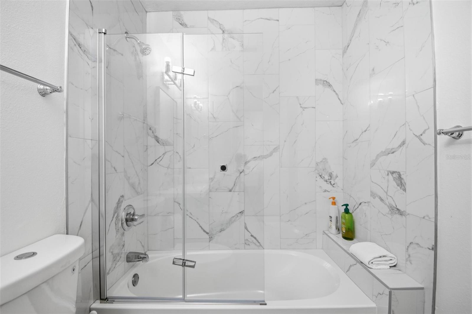 Image 39 of 84 For 9 Saint Andrews Court