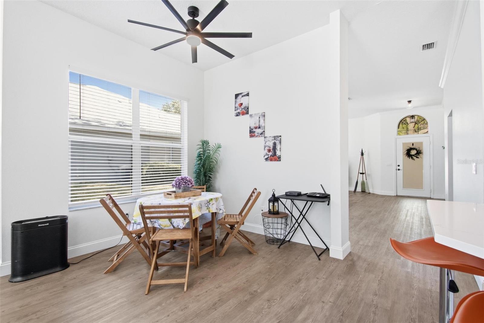 Image 9 of 84 For 9 Saint Andrews Court