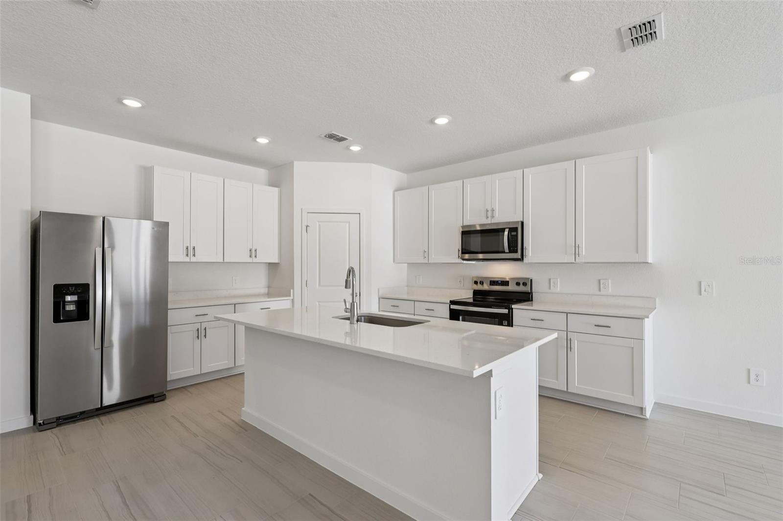 Image 13 of 37 For 49 Wandering Creek Way