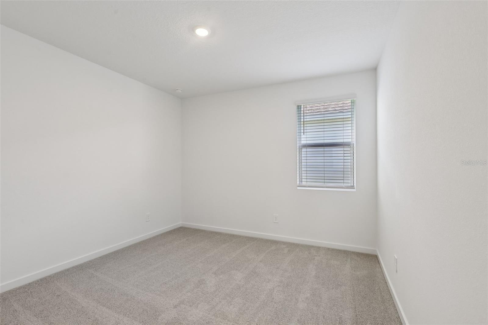 Image 28 of 37 For 49 Wandering Creek Way