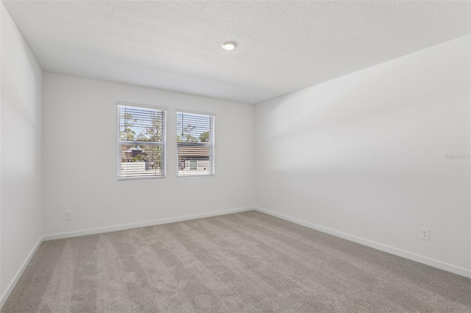 Image 30 of 37 For 49 Wandering Creek Way