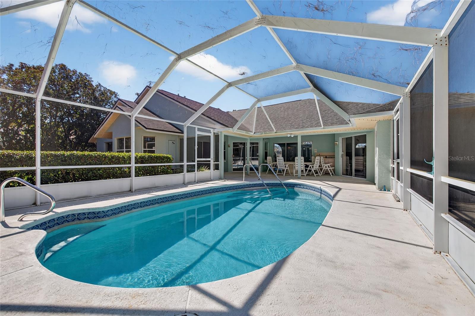 Image 26 of 57 For 32 Walker Drive