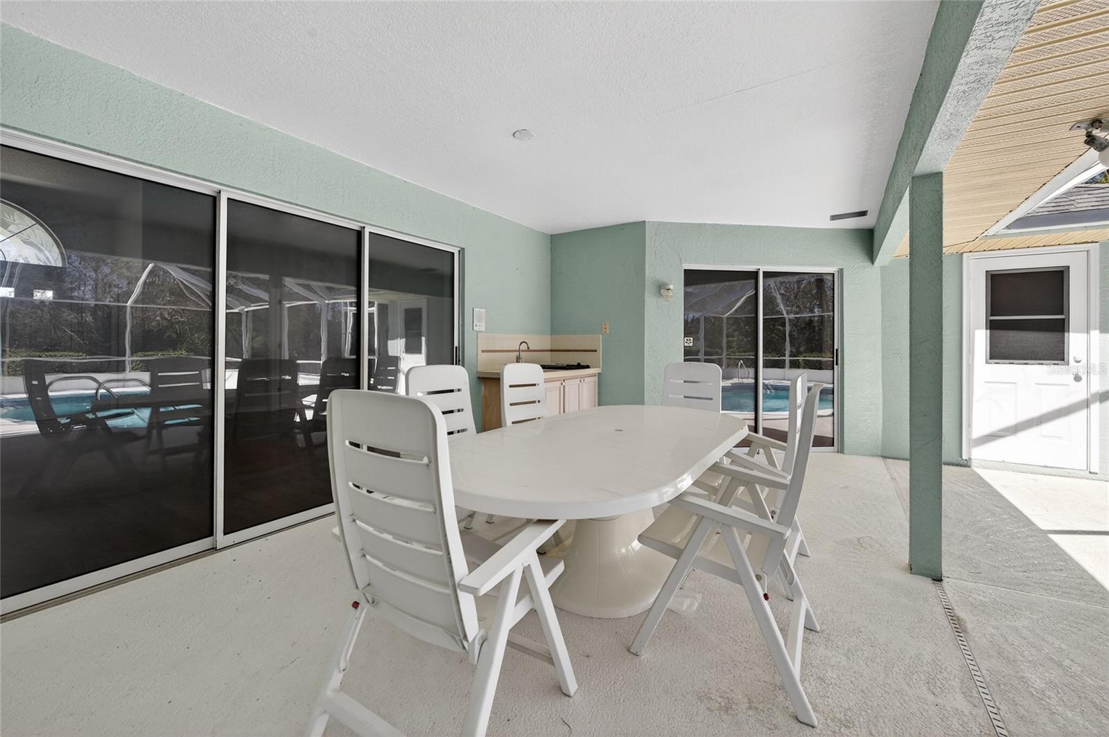 Image 27 of 57 For 32 Walker Drive