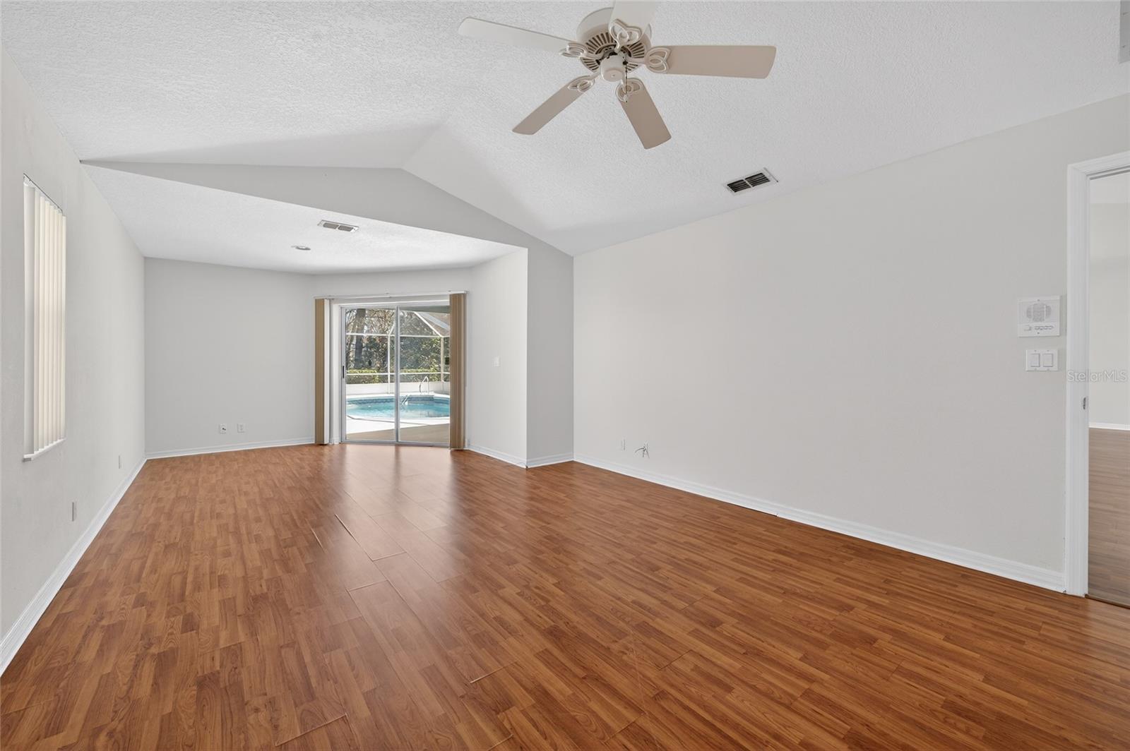 Image 34 of 57 For 32 Walker Drive