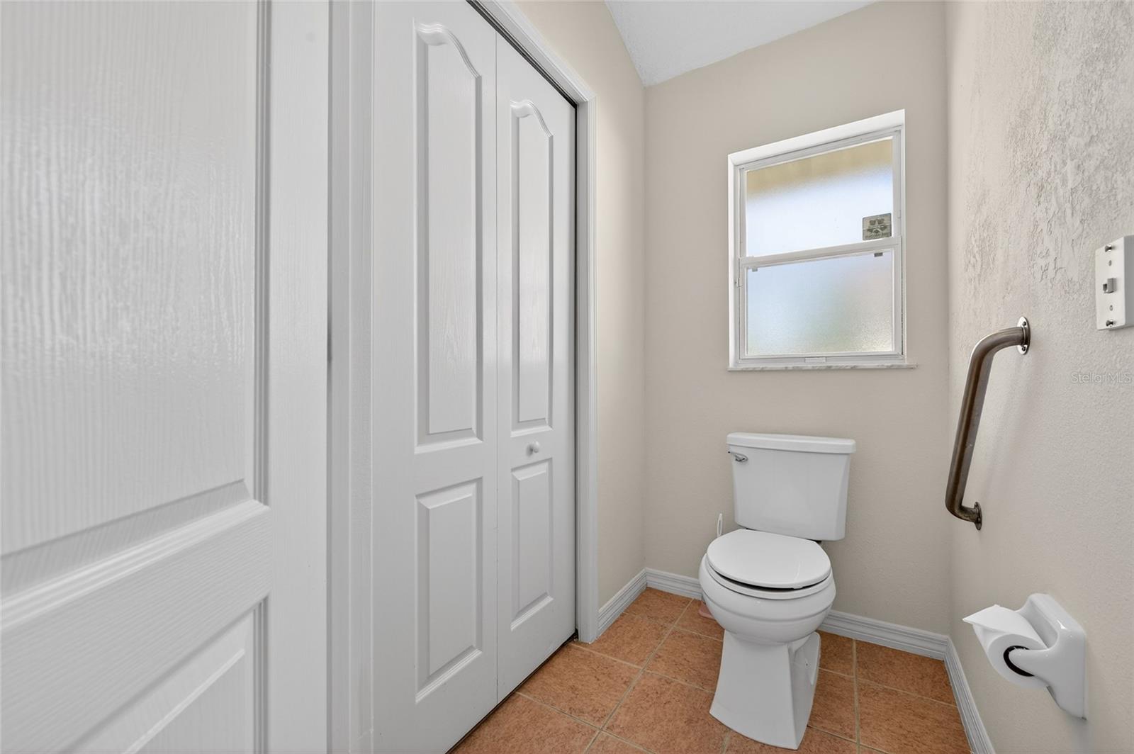 Image 38 of 57 For 32 Walker Drive