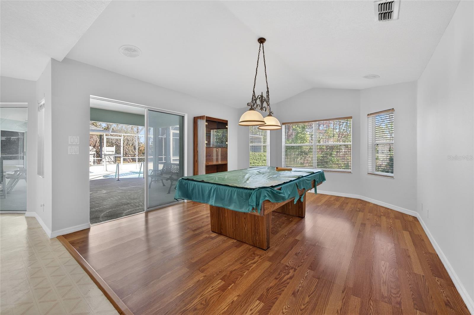 Image 46 of 57 For 32 Walker Drive