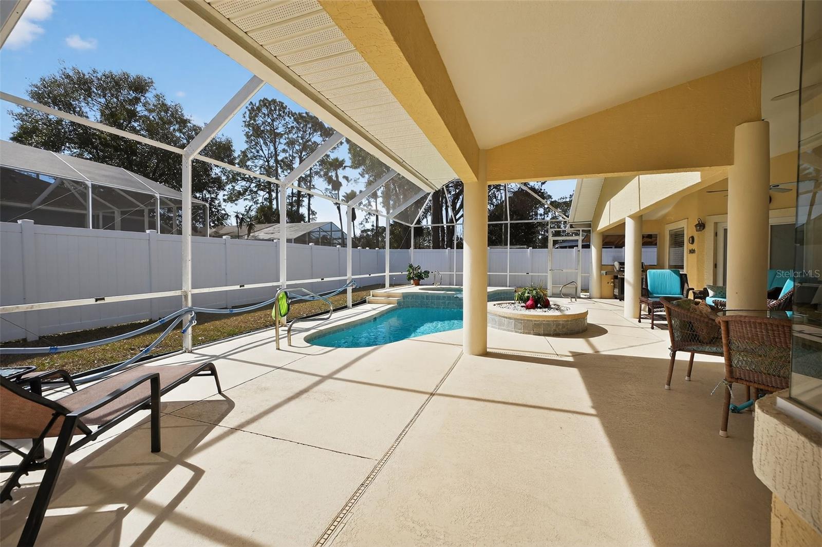 Image 17 of 45 For 1 Burning Wick Place