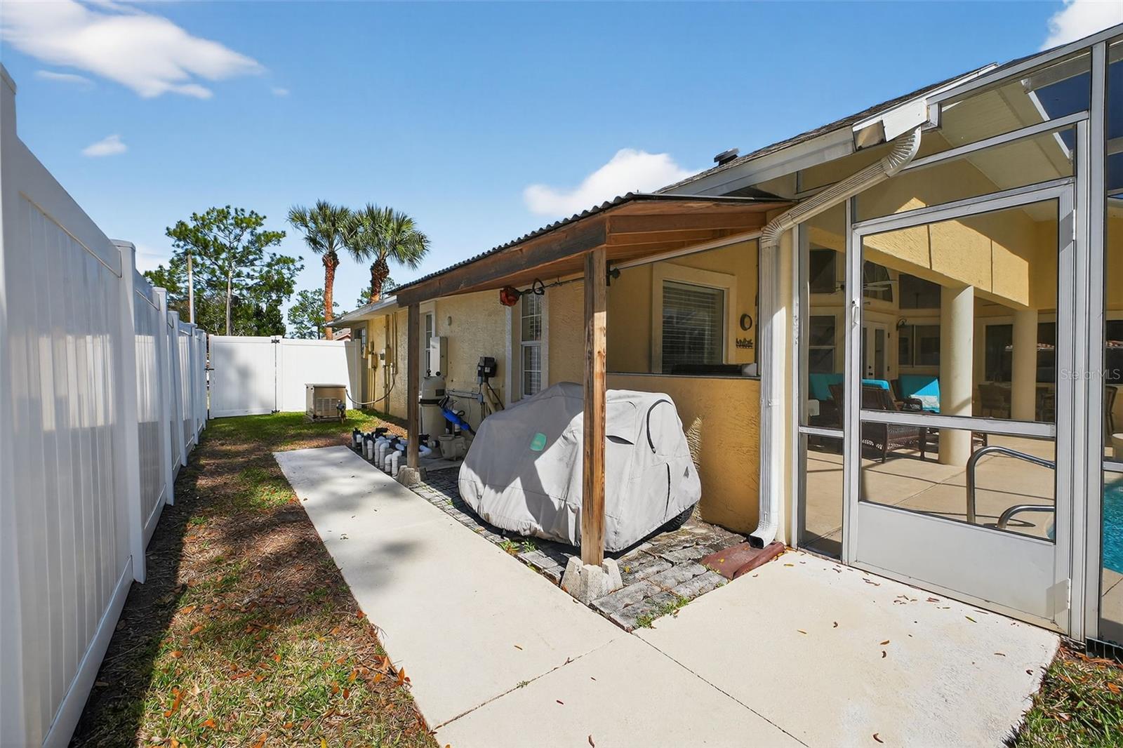 Image 41 of 45 For 1 Burning Wick Place