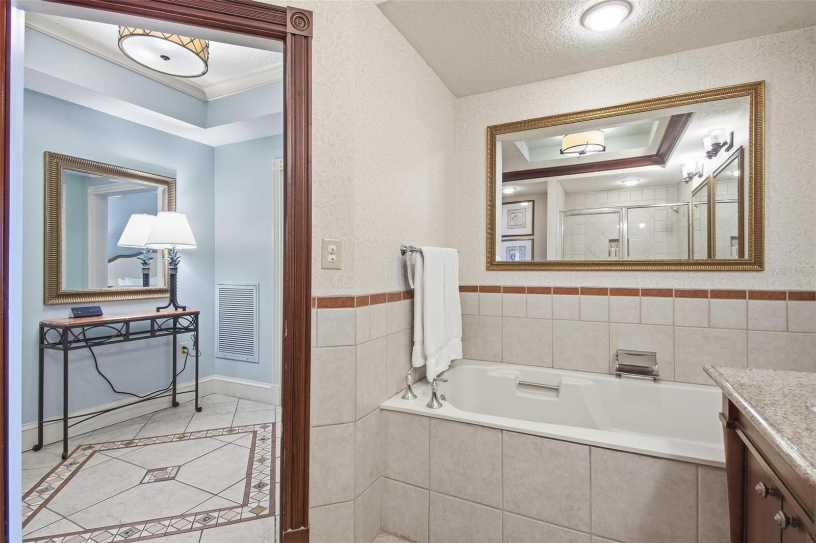 Image 16 of 56 For 200 Ocean Crest Drive 635