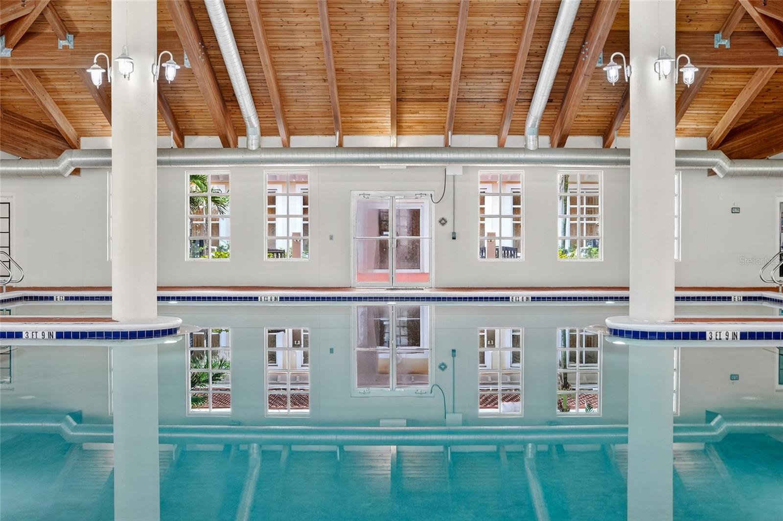 Image 30 of 56 For 200 Ocean Crest Drive 635